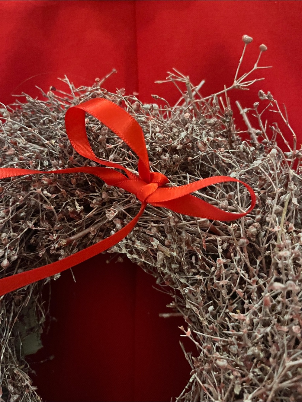 Handcrafted Natural Berry Twig Wreath - lLavender.